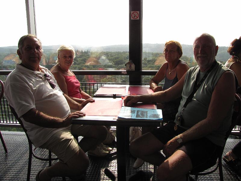 Bezoek stuwdam van de Gileppe met koffie en taart in de panoramatoren (7).JPG